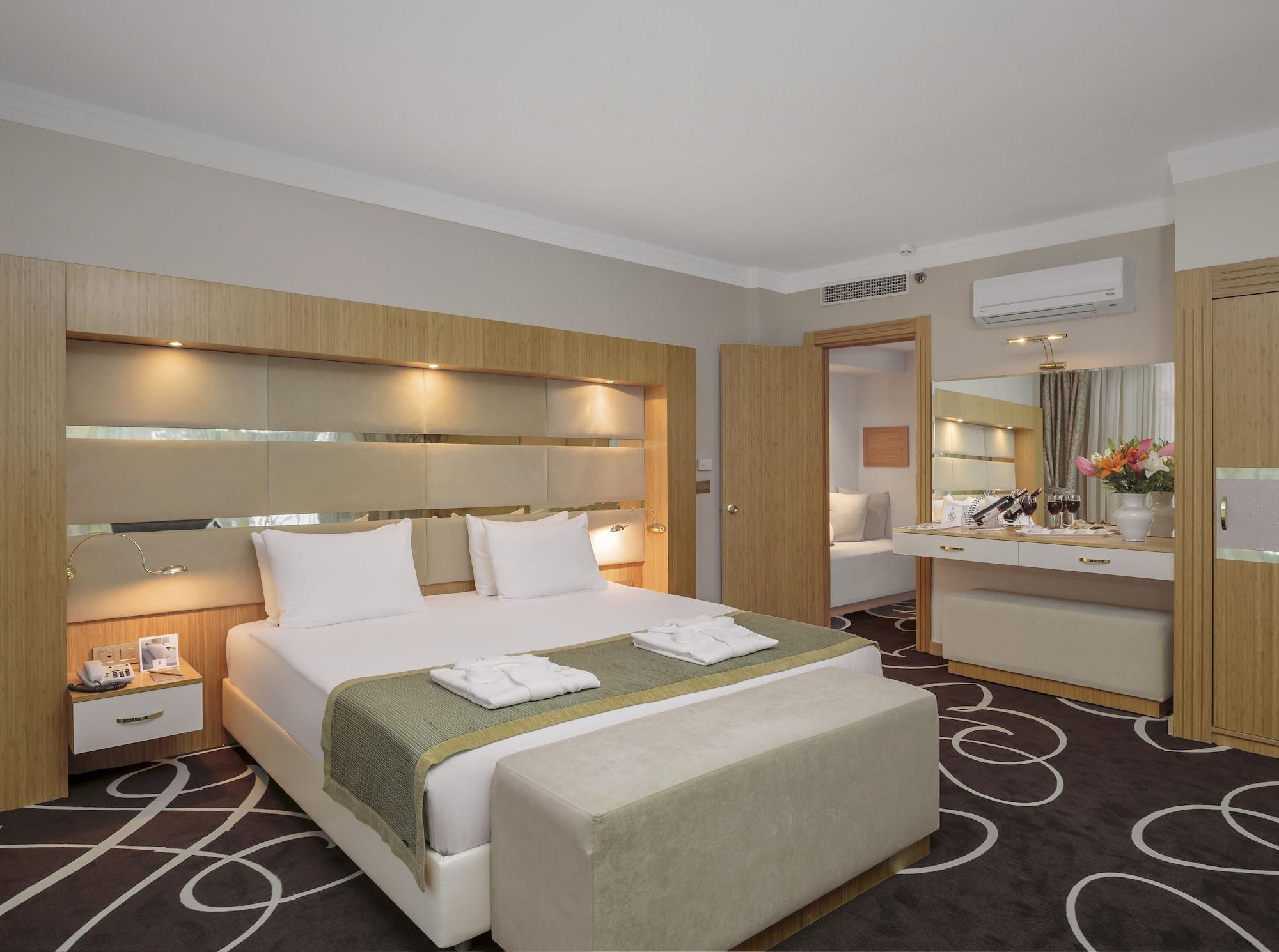 Dobedan World Palace Hotel "Ex Brand Alva Donna World Palace " Kemer Zewnętrze zdjęcie