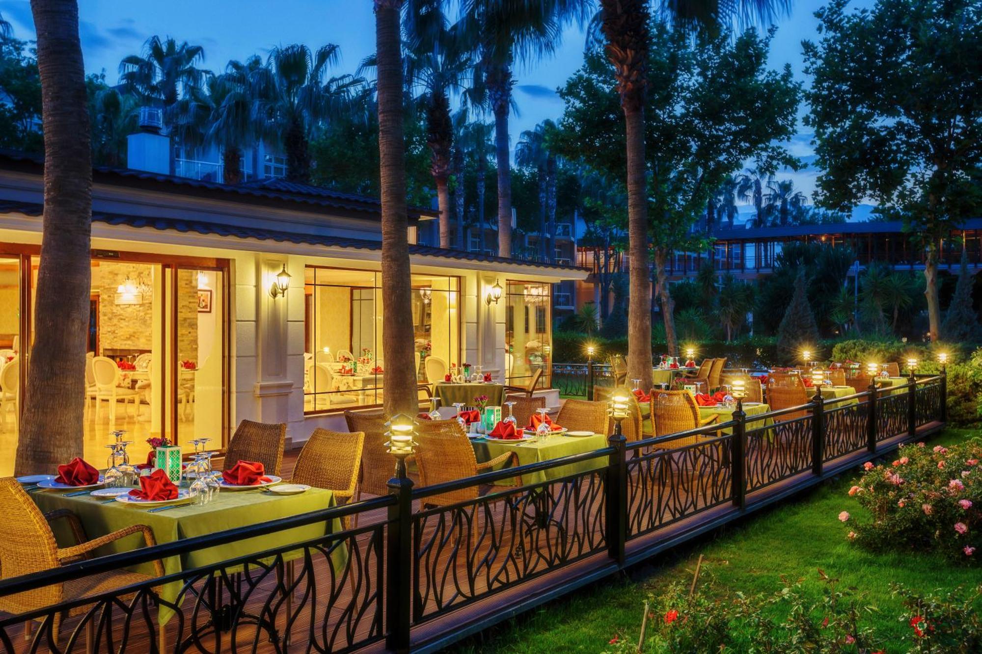 Dobedan World Palace Hotel "Ex Brand Alva Donna World Palace " Kemer Zewnętrze zdjęcie